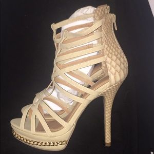 Women’s Cage heels
